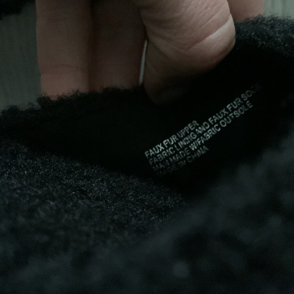 Birdies The‎ Lark Black Faux Shearling Slop-on Mules Size 9 slippers NWOT - Picture 9 of 12